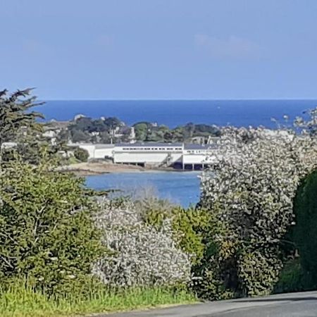 Appartement Proche Bord De Mer 普卢加斯努 外观 照片