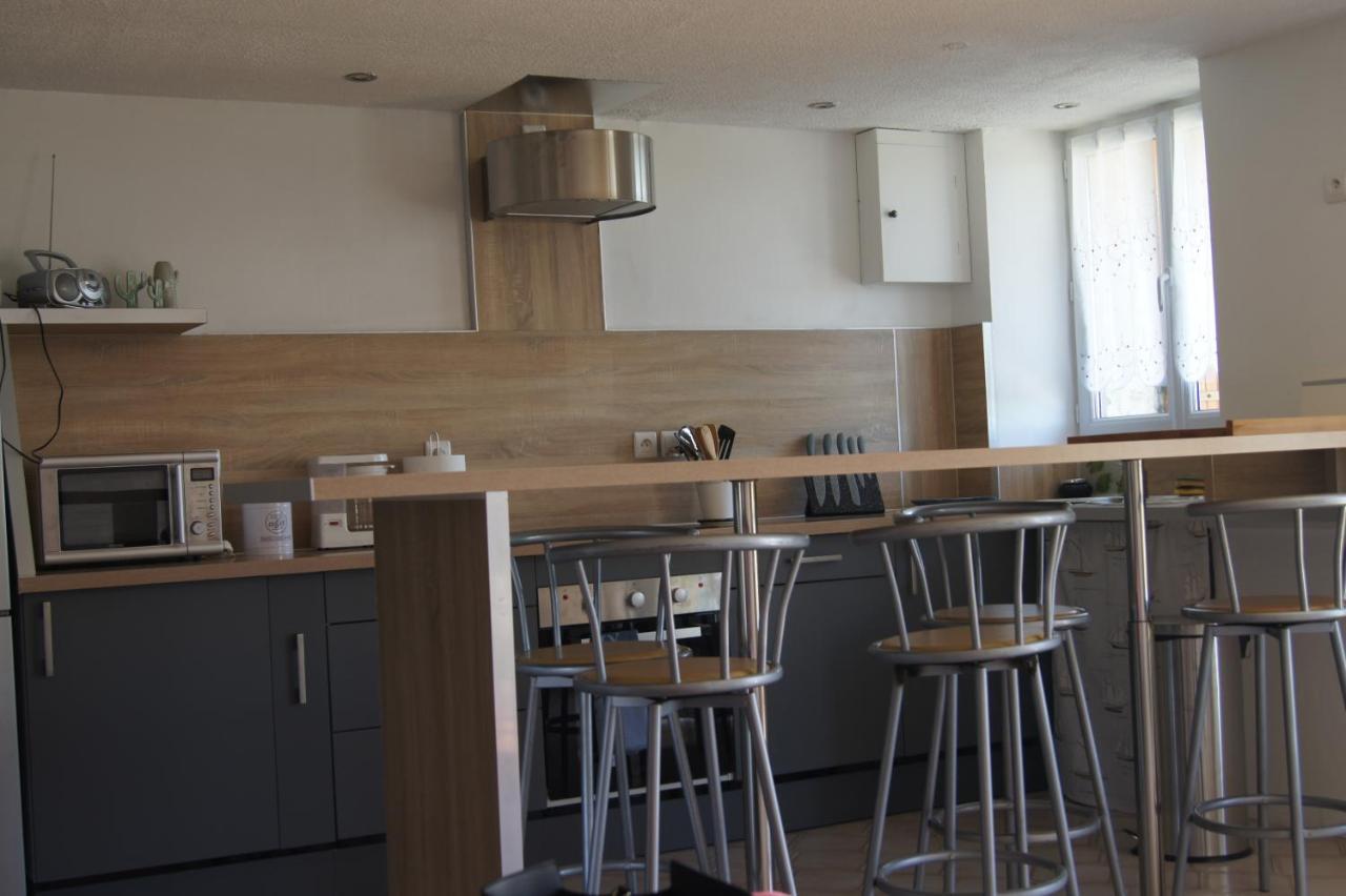 Appartement Proche Bord De Mer 普卢加斯努 外观 照片