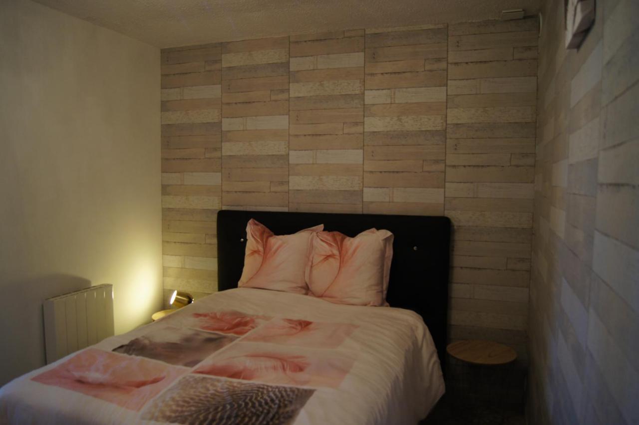 Appartement Proche Bord De Mer 普卢加斯努 外观 照片