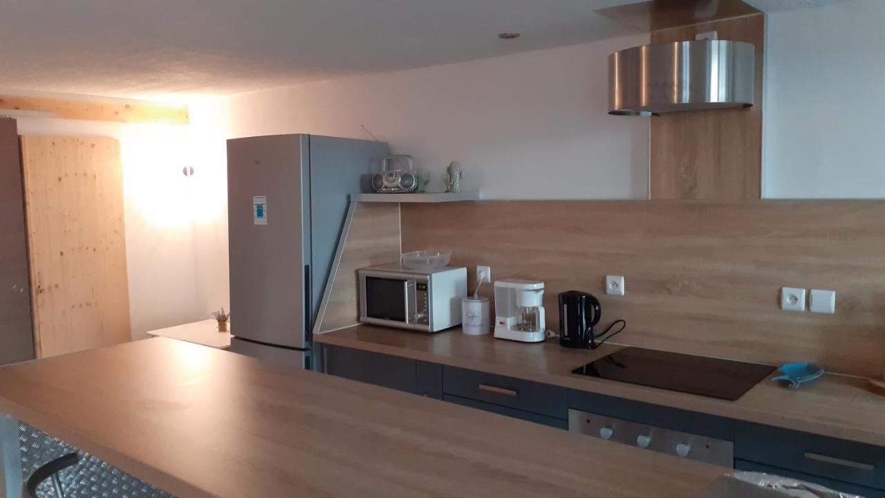 Appartement Proche Bord De Mer 普卢加斯努 外观 照片